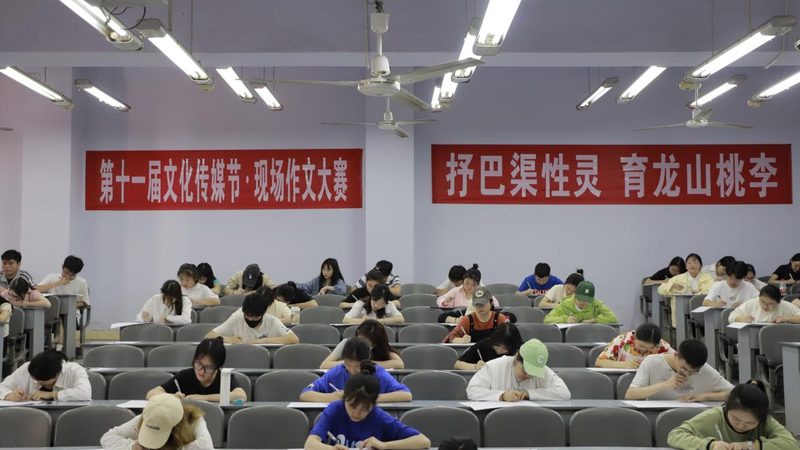 影视制作许可证办理：费用构成与关键考量
